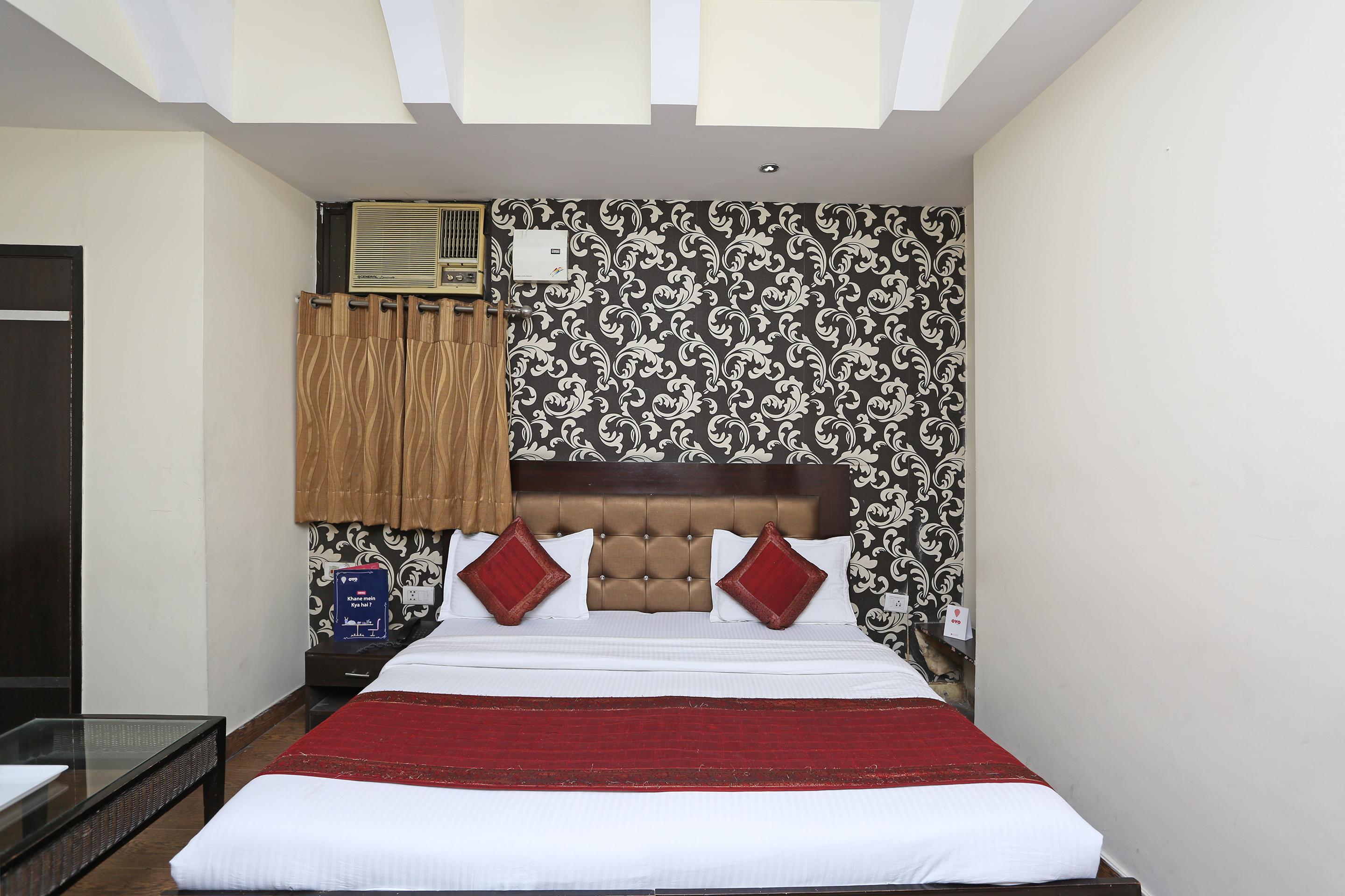 Oyo 337 Hotel Anand Дели Экстерьер фото