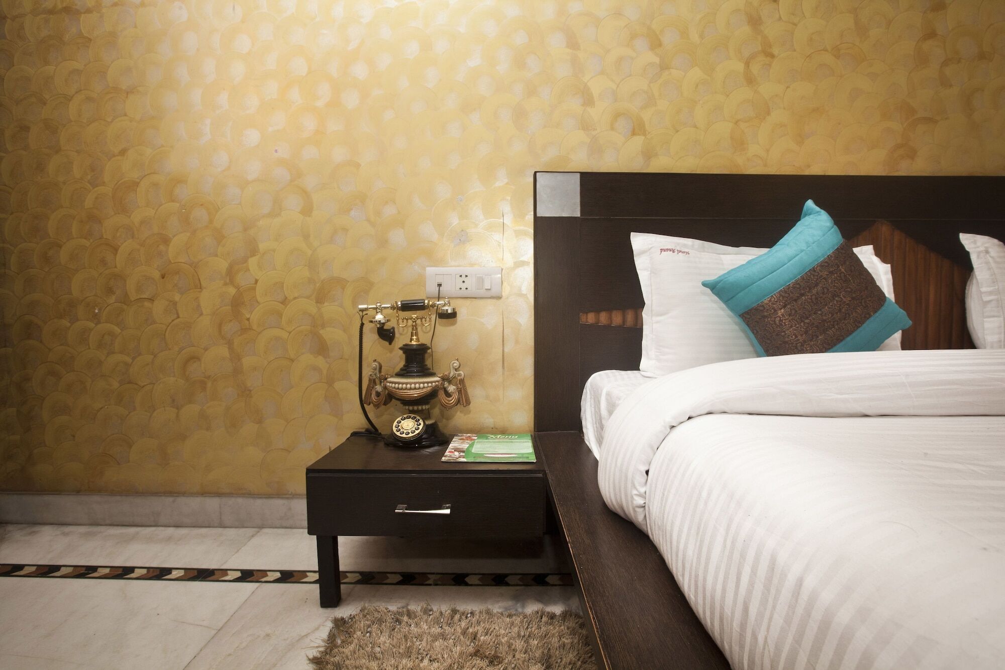 Oyo 337 Hotel Anand Дели Экстерьер фото